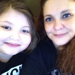 Meet your Posher, Adrienne